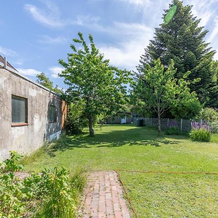 Bootshaus Villa Husum  Exteriör bild