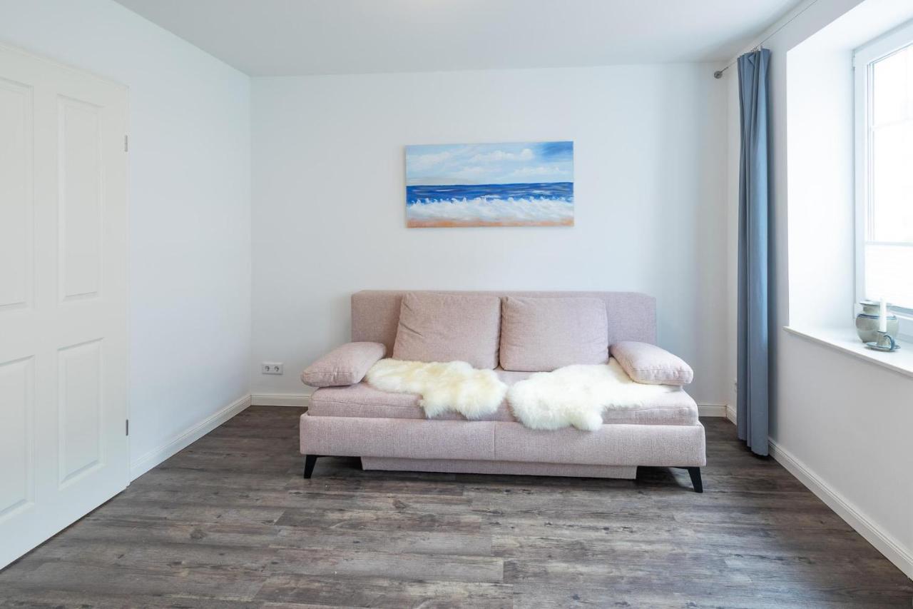 Bootshaus Villa Husum  Exteriör bild